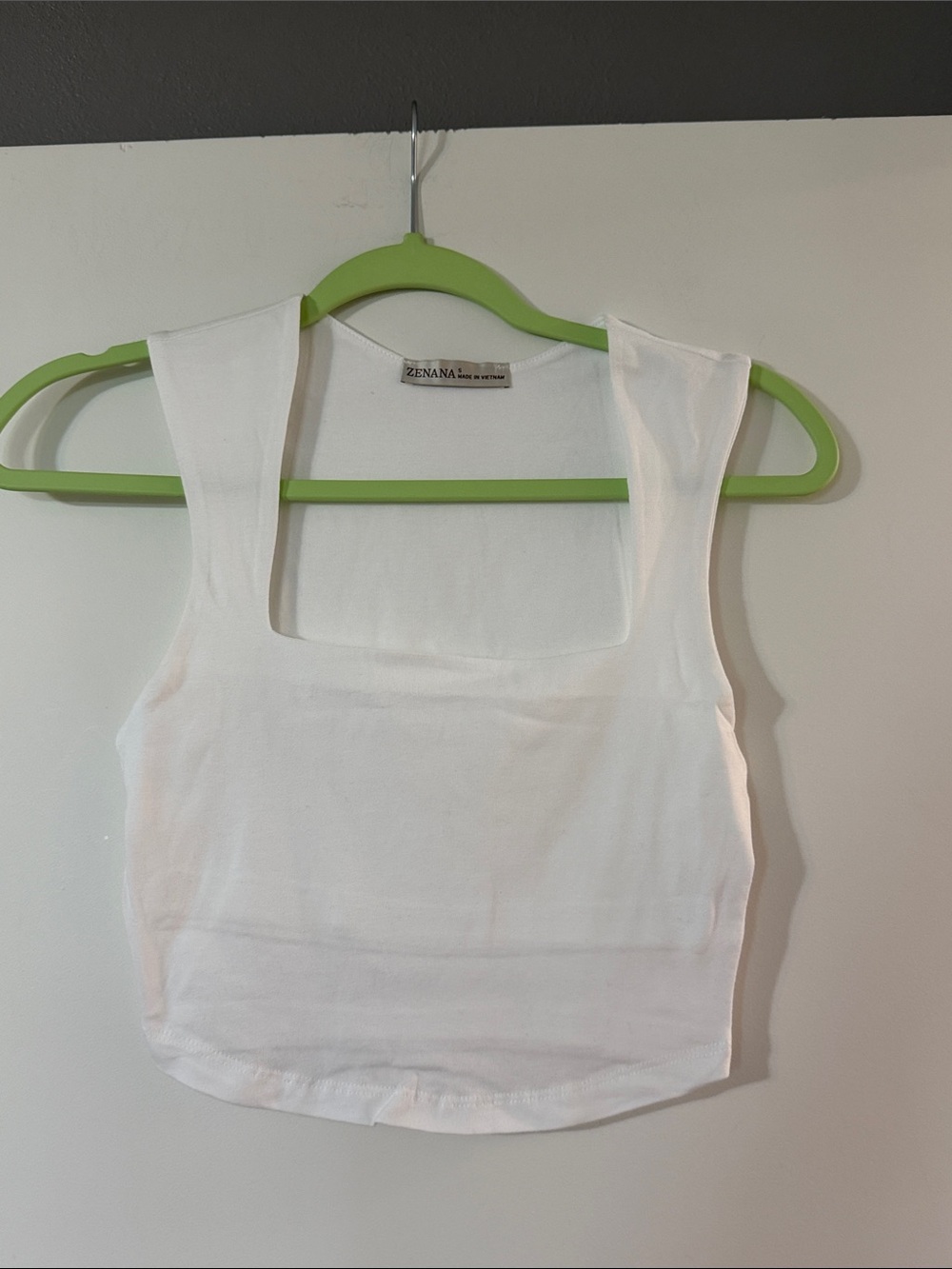 NWOT Zenana Outfitters White Square Neck Ribbed Crop Tank